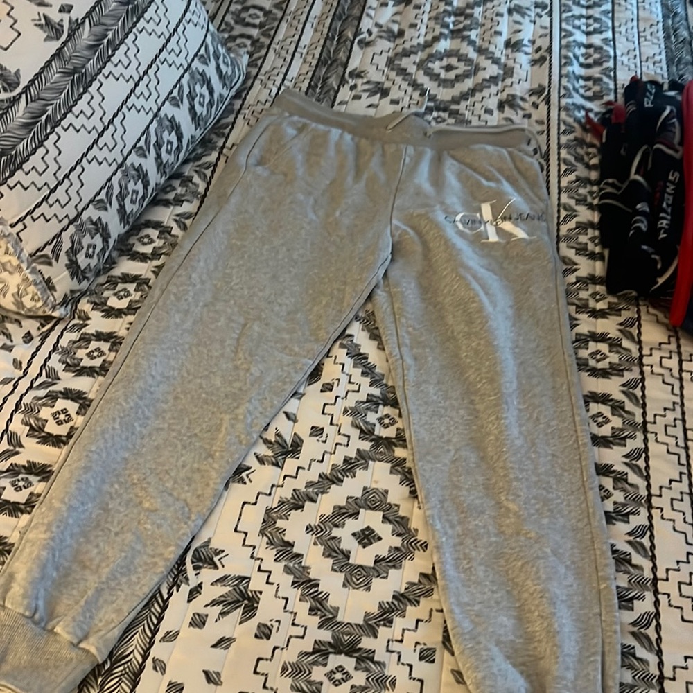 Sweat pants for fashion